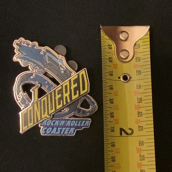 I Conquered Rock N Roller Coaster Aerosmith pin - Picture 4 of 4